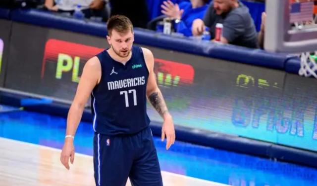 V站体育资讯-再度空砍40+ 防守缺陷令东契奇篮球生涯终交学费