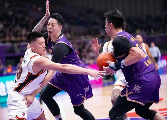 V站体育新闻-盘点|胜率不足50%,北控男篮第一阶段输赢皆冷门